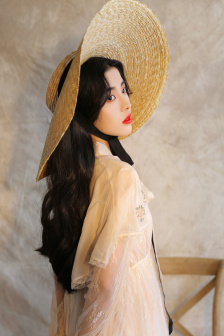 黑狱圣女